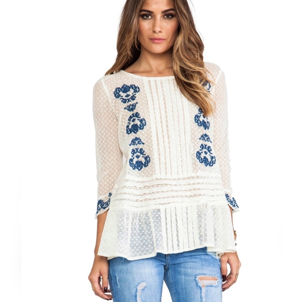 FREE PEOPLE JOCELYN White Blue Embroidered Sheer Swiss Dot Tunic Top Siz…
